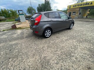 2012 Hyundai Solaris I, чёрный, 700000 рублей, вид 1