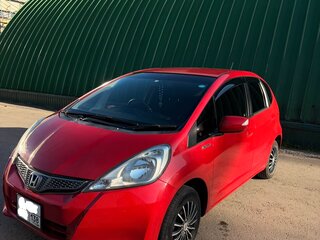 2011 Honda Fit II, красный, 1000000 рублей, вид 1