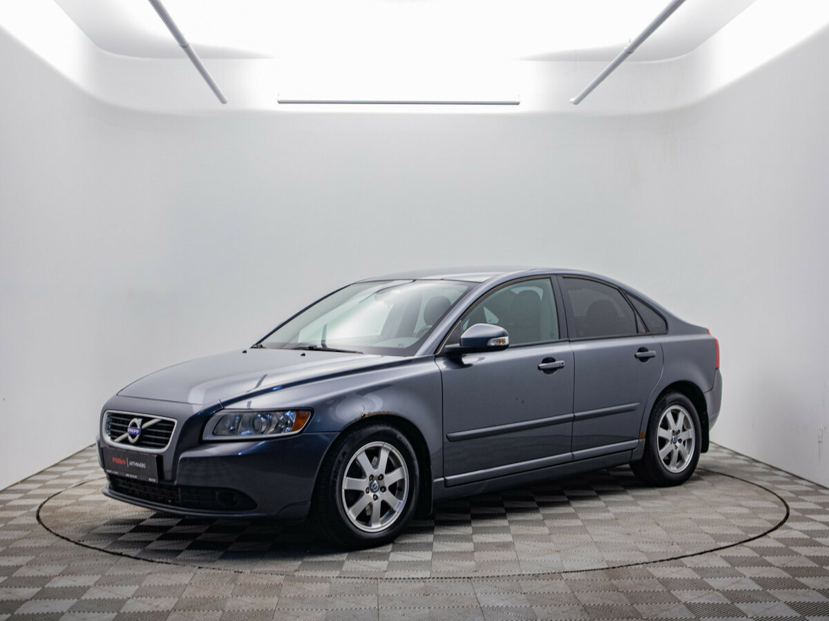 Открыть фотографии: Volvo S40 II Рестайлинг