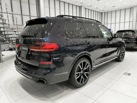 2019 BMW X7 40i I (G07), чёрный, 5230000 рублей, вид 5