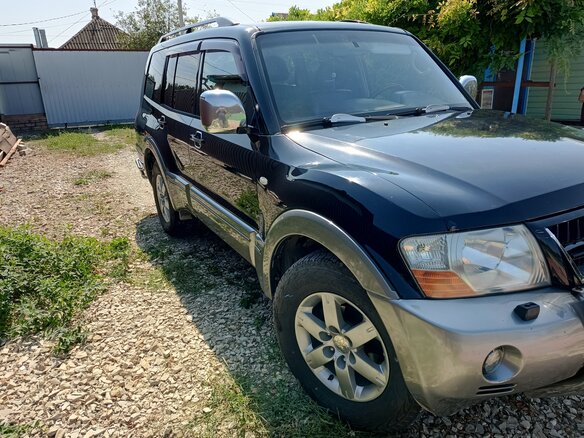 2004 Mitsubishi Pajero III Рестайлинг, чёрный, 1100000 рублей