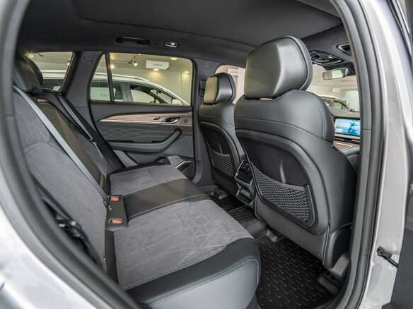 2026 Geely Monjaro I Рестайлинг, серебристый, 4954990 рублей - вид 21