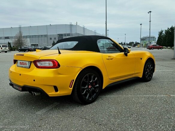 2018 Fiat 124 Spider I, чёрный, 2370000 рублей - вид 1