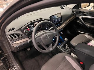 2023 Lada (ВАЗ) Vesta I Рестайлинг (NG), чёрный, 1350000 рублей, вид 3