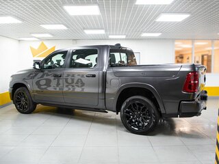 2026 Ram 1500 Crew Cab V Рестайлинг, серый, 10799000 рублей, вид 4