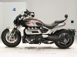 2021 Triumph Rocket III, серебристый, 2050000 рублей, вид 2