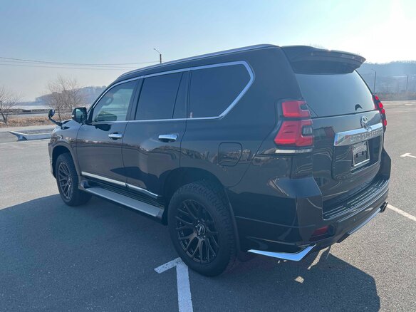 2021 Toyota Land Cruiser Prado 150 Series Рестайлинг 3, чёрный, 5999999 рублей - вид 10