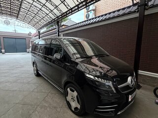 2022 Mercedes-Benz V-Класс Extra Long 300 d экстра длинный III (W447) Рестайлинг, чёрный, 7750000 рублей, вид 3
