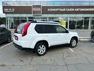 2014 Nissan X-Trail II Рестайлинг, белый, 1410000 рублей, вид 4