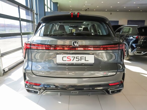 2024 Changan CS75 Plus III, серый, 4029900 рублей - вид 3