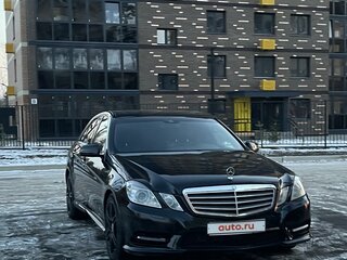 2012 Mercedes-Benz E-Класс 200 7G-Tronic IV (W212, S212, C207), чёрный, 1550000 рублей, вид 2