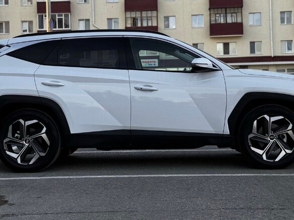 2023 Hyundai Tucson IV, белый, 3990000 рублей - вид 12