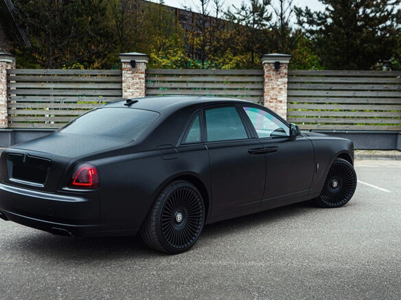 2017 Rolls-Royce Ghost Black Badge I Рестайлинг (Series II), чёрный, 14500000 рублей - вид 21