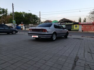 1996 Nissan Maxima IV (A32), серый, 450000 рублей, вид 4
