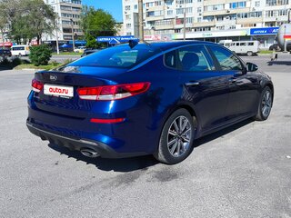 2019 Kia Optima IV Рестайлинг, синий, 1499000 рублей, вид 5