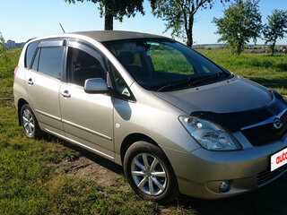2002 Toyota Corolla Spacio II, бежевый, 550000 рублей, вид 1