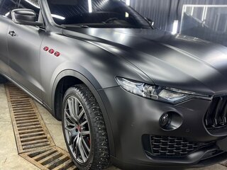 2017 Maserati Levante Diesel I, чёрный, 3350000 рублей, вид 1