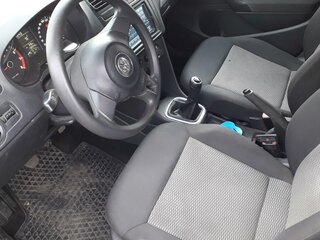 2010 Volkswagen Polo V, чёрный, 570000 рублей, вид 4
