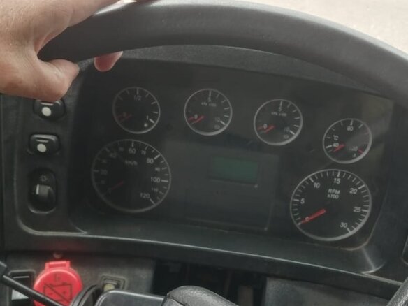 2012 МАЗ 6430, белый, 1000000 рублей - вид 24