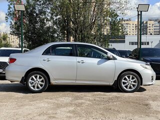2010 Toyota Corolla X (E140, E150) Рестайлинг, серебристый, 539000 рублей, вид 4