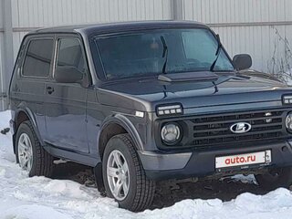 2016 Lada (ВАЗ) 2121 (4x4) Urban I Рестайлинг, серебристый, 700000 рублей, вид 1