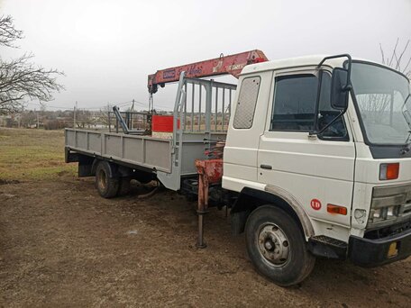 1989 Nissan Diesel Condor, белый, 2600000 рублей, вид 4
