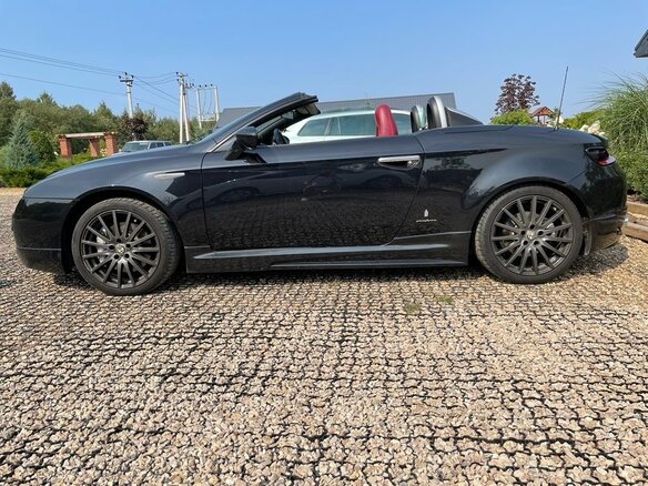2008 Alfa Romeo Spider III, чёрный, 3500000 рублей - вид 15