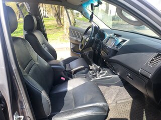 2014 Toyota Hilux VII Рестайлинг, серый, 1700000 рублей, вид 4