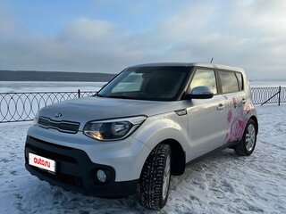 2019 Kia Soul II Рестайлинг, серый, 1850000 рублей, вид 1