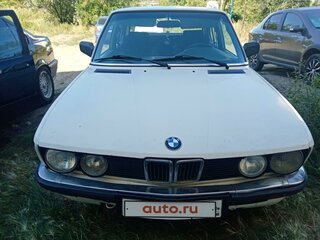 1986 BMW 5 серии 518 II (E28), белый, 150000 рублей, вид 2