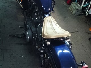 2011 Harley-Davidson Sportster 883, синий, 870000 рублей, вид 4