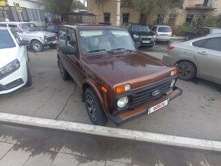 2017 Lada (ВАЗ) 2121 (4x4) I Рестайлинг, коричневый, 750000 рублей, вид 2
