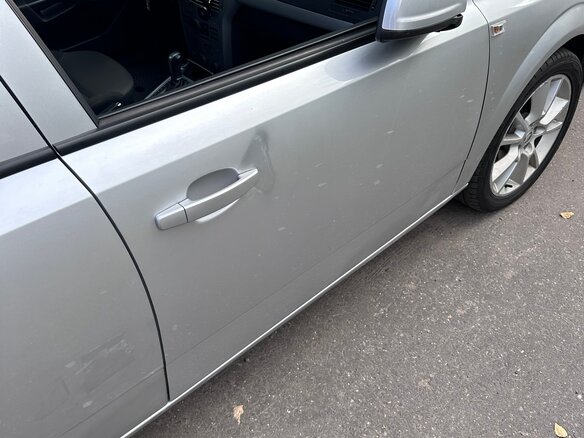 2010 Opel Astra H Рестайлинг, серебристый, 600000 рублей - вид 8