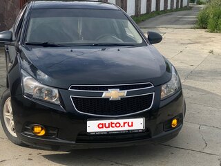2010 Chevrolet Cruze I, чёрный, 600000 рублей, вид 2