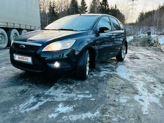 2010 Ford Focus II Рестайлинг, чёрный, 535000 рублей, вид 3