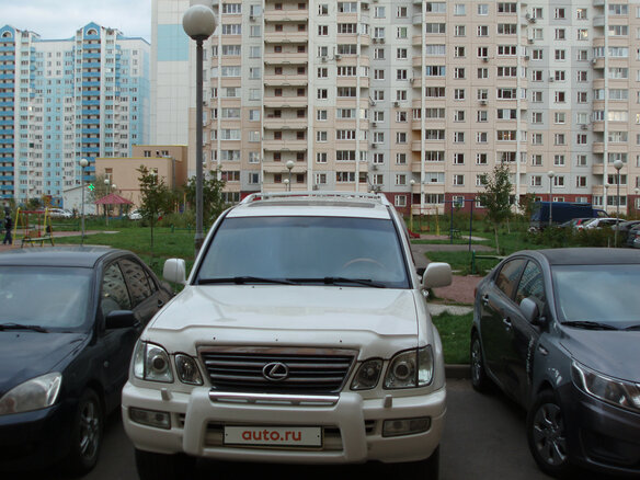 2004 Lexus LX 470 II Рестайлинг, белый