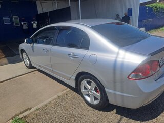 2008 Honda Civic VIII, серебристый, 725000 рублей, вид 3