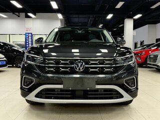 2022 Volkswagen Tayron I Рестайлинг, чёрный, 2500000 рублей, вид 2