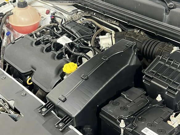 2024 Lada (ВАЗ) Vesta I Рестайлинг (NG), белый - вид 11