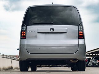 2025 Honda Freed Air III, серебристый, 1890000 рублей, вид 2
