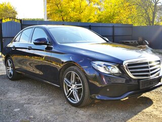 2016 Mercedes-Benz E-Класс 300 V (W213, S213, C238), синий, 2699990 рублей, вид 4