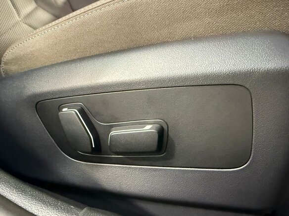 2025 BMW 5 серии Long 530Li xDrive VIII (G60/G61/G68), чёрный, 7699000 рублей - вид 29
