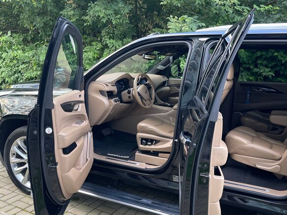 2020 Cadillac Escalade ESV IV, чёрный - вид 24