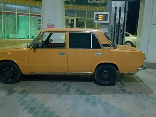 1980 Lada (ВАЗ) 2101, оранжевый, 95000 рублей, вид 4