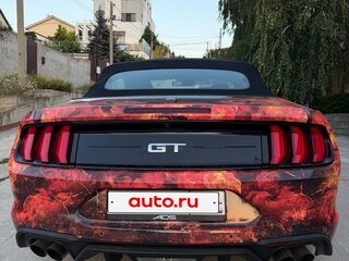 2021 Ford Mustang VI Рестайлинг, жёлтый, 7200000 рублей, вид 4