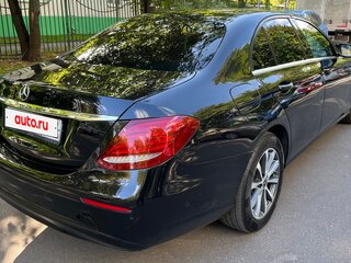 2020 Mercedes-Benz E-Класс 200 V (W213, S213, C238), чёрный, 2350000 рублей, вид 4