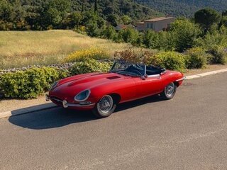 1963 Jaguar E-type Series 1, красный, 17800000 рублей, вид 3