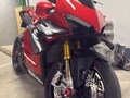 2023 Ducati Panigale V4, красный, 3250000 рублей - вид 1