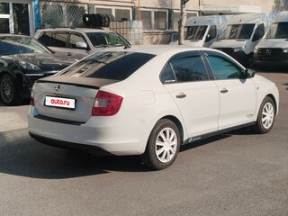 2017 Skoda Rapid I, белый, 565000 рублей, вид 3