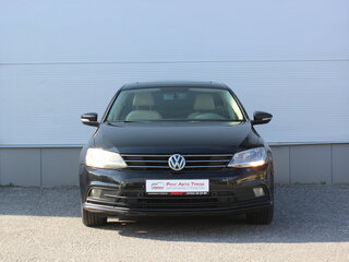 2016 Volkswagen Jetta VI Рестайлинг, чёрный, 897000 рублей, вид 3